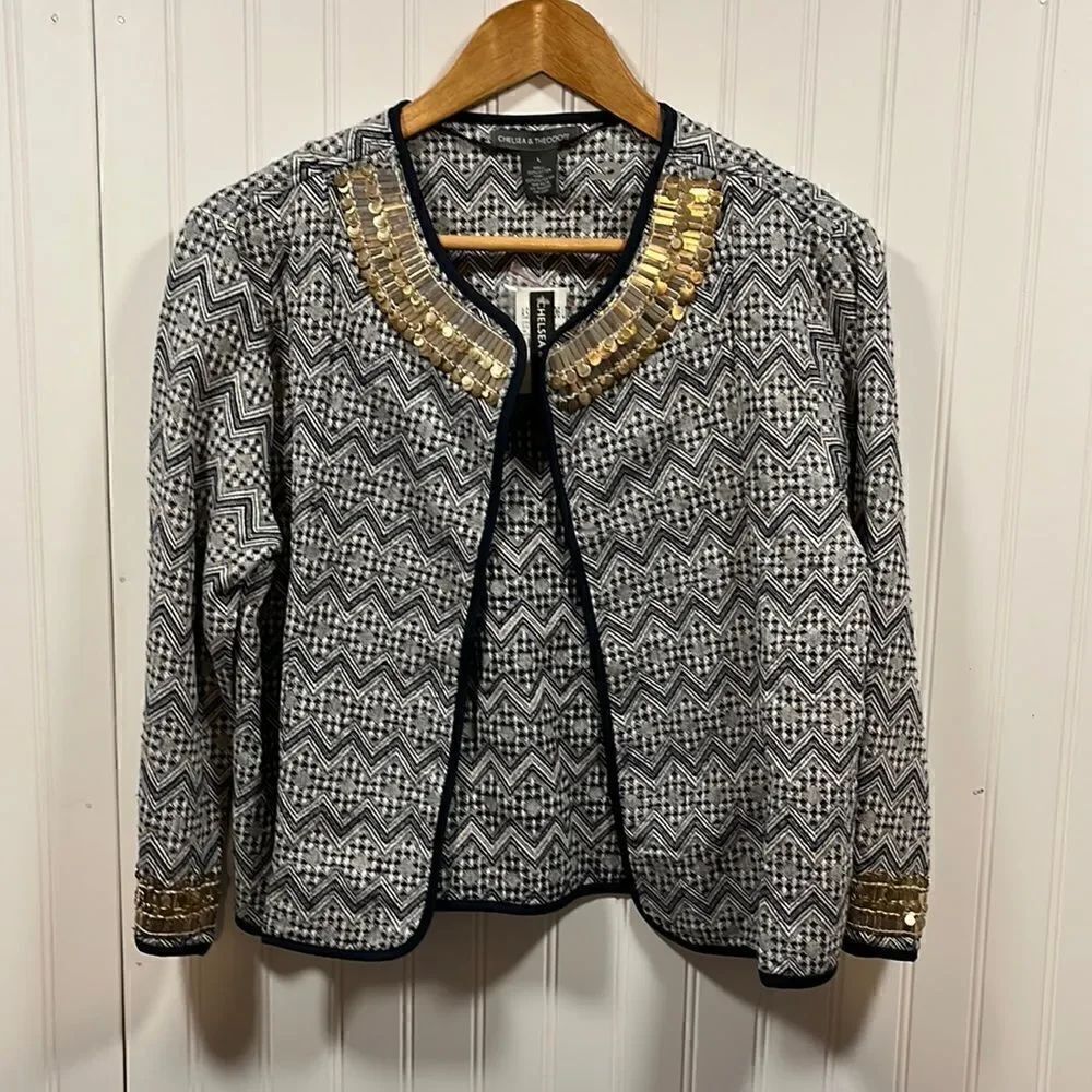 Chelsea & Theodore cropped quarter sleeve blazer